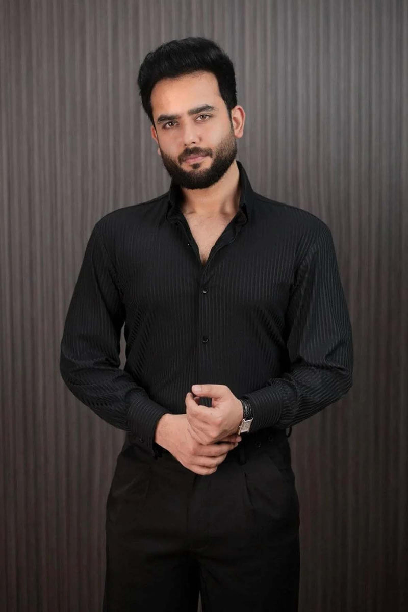 Long Collar Pinstripe Shirt Black