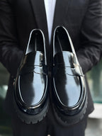 BLACK CHUNKY PENNY LOAFERS – CLASSIC & STYLISH